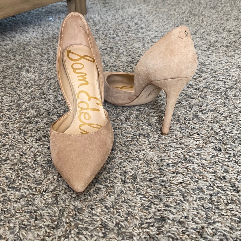 Sam Edelman nude pumps